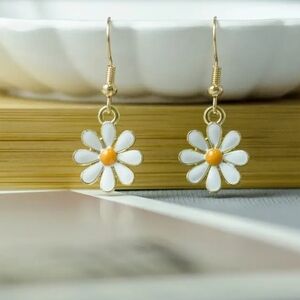Daisy Earrings